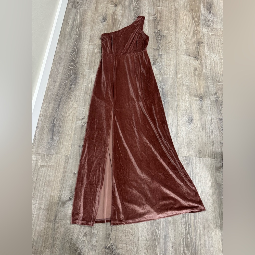 Baltic Born Tatiana Velvet One Shoulder Maxi Dress Rose color
